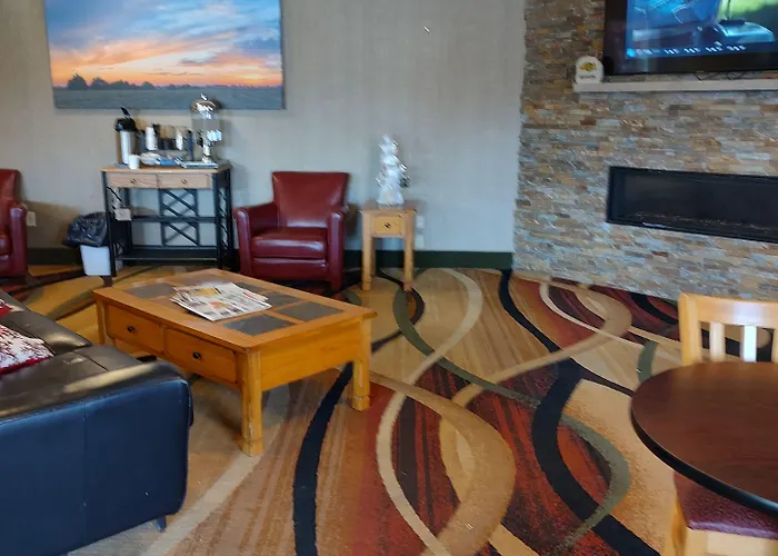 Motel Days & By Wyndham 19th Ave/airport Dome Fargo