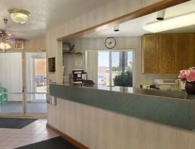 Motel Days & By Wyndham 19th Ave/airport Dome Fargo